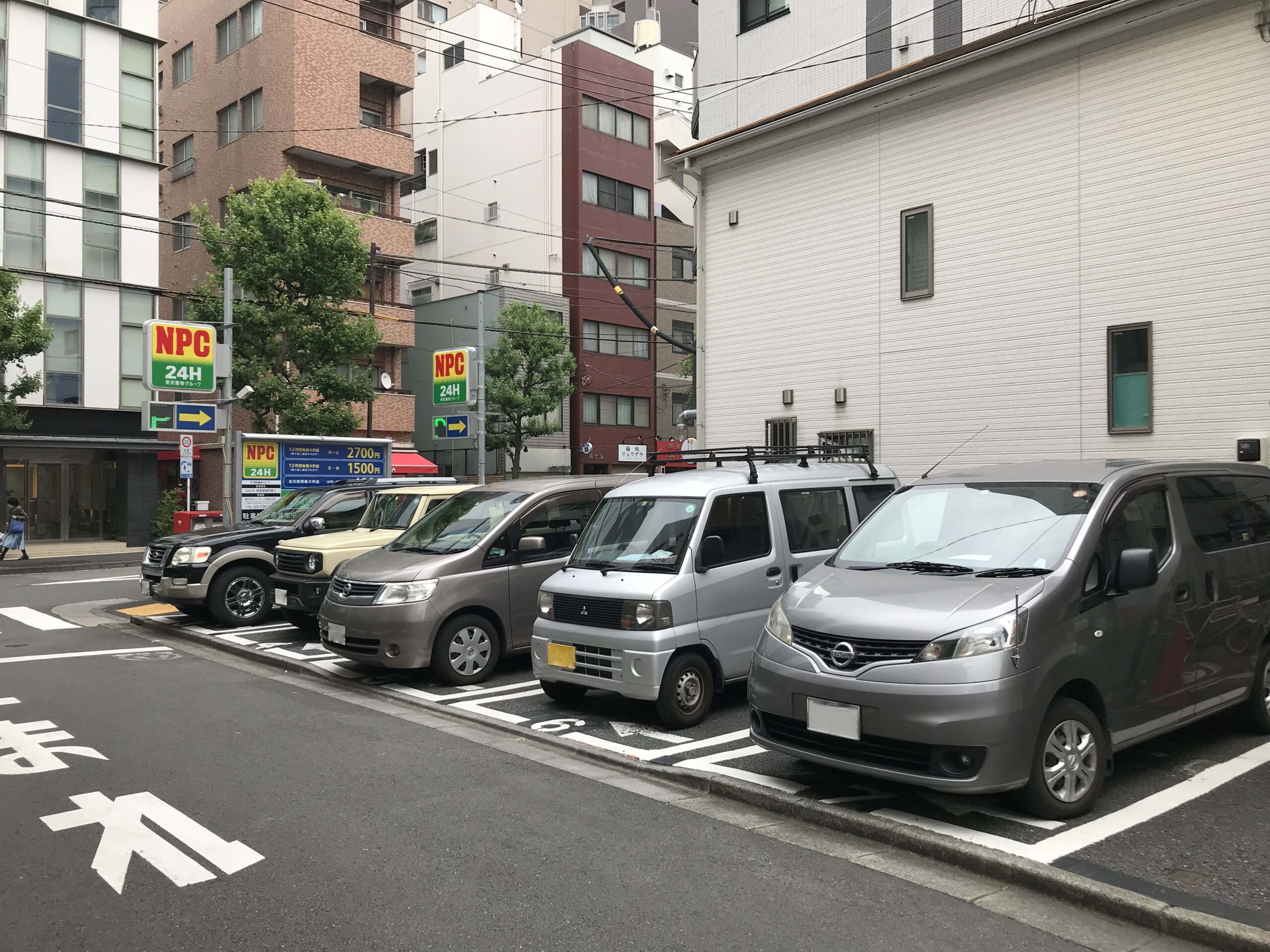 03　路上駐車を減らし、停めたいところにある駐車場開発を